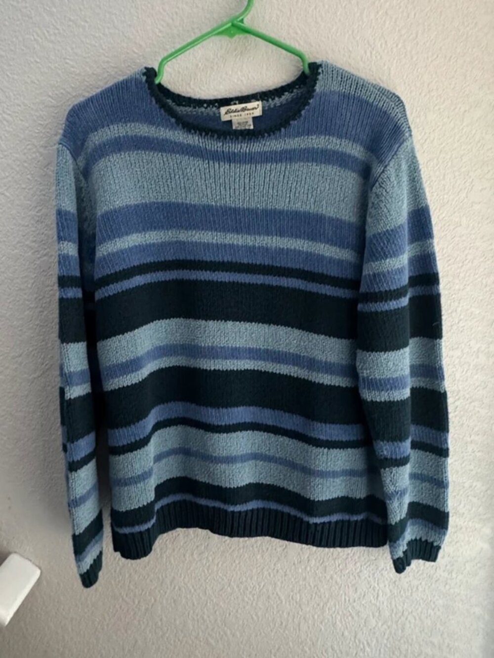 vintage Eddie Bauer crewneck large sweater blue stripe